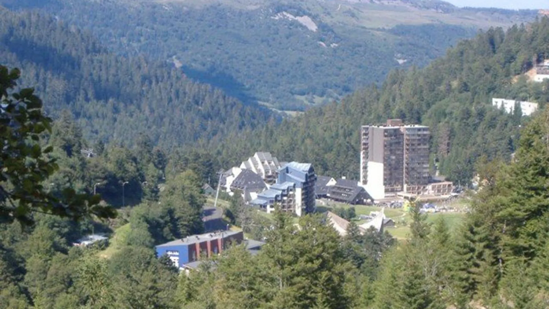 Charmant T2 Cabine Au Pied Des Pistes - 4 Pers - Fr-1-787-32 Laveissiere Apartment