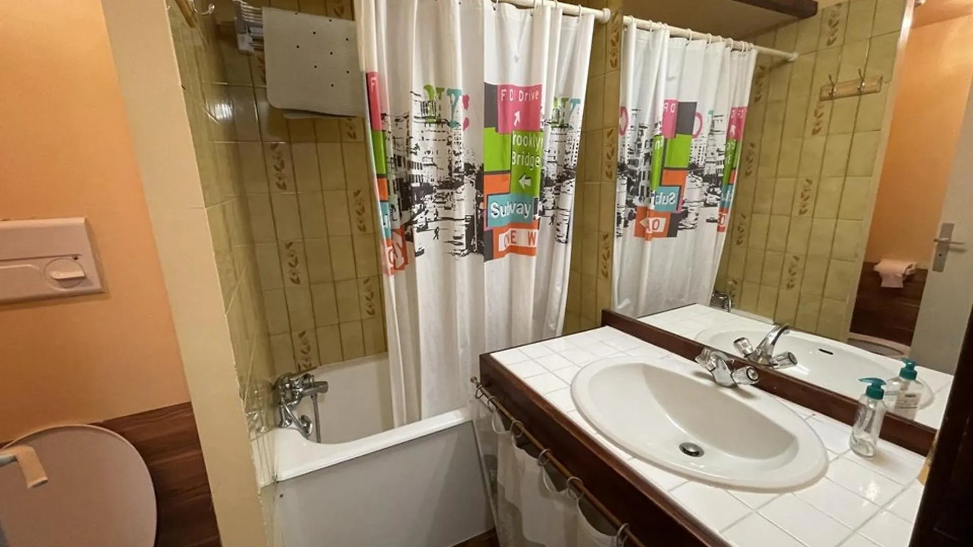 Charmant T2 Cabine Au Pied Des Pistes - 4 Pers - Fr-1-787-32 Laveissiere Apartment